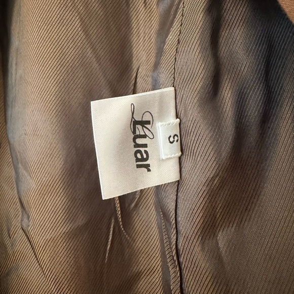 Luar Trench Coat Small Brown - Picture 9 of 10